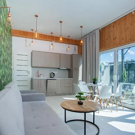 Marina Mietkow * Dominice