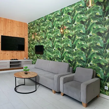 Marina Mietkow Parco vacanze *