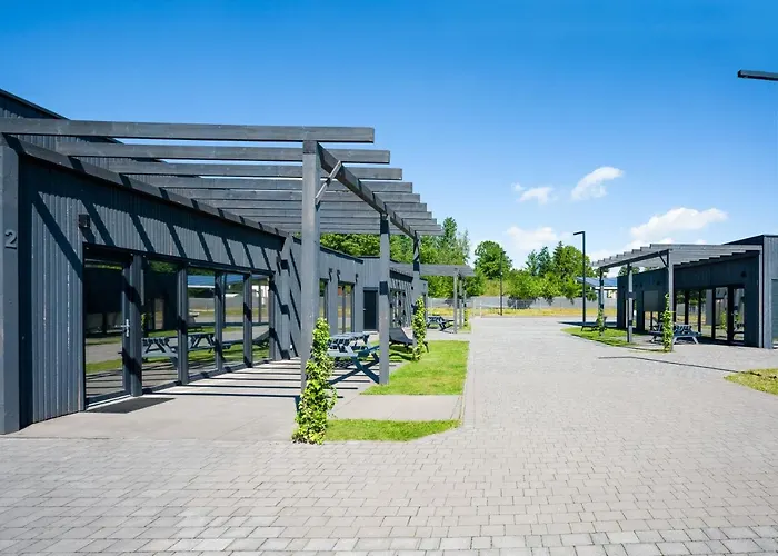 Marina Mietkow Semesterpark Dominice