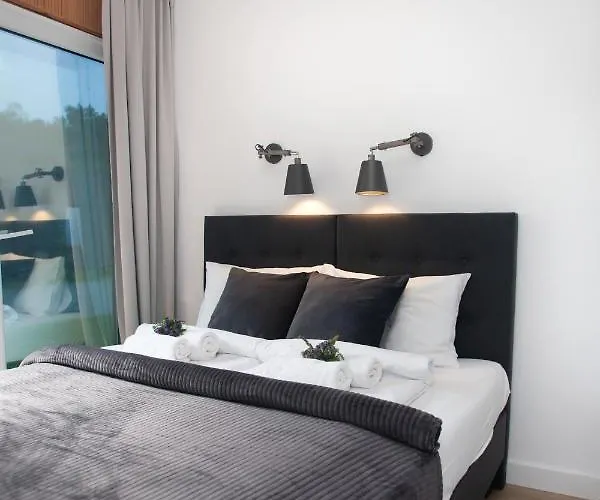 Marina Mietkow Semesterpark *