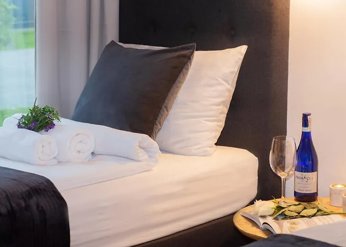 Marina Mietkow Semesterpark *